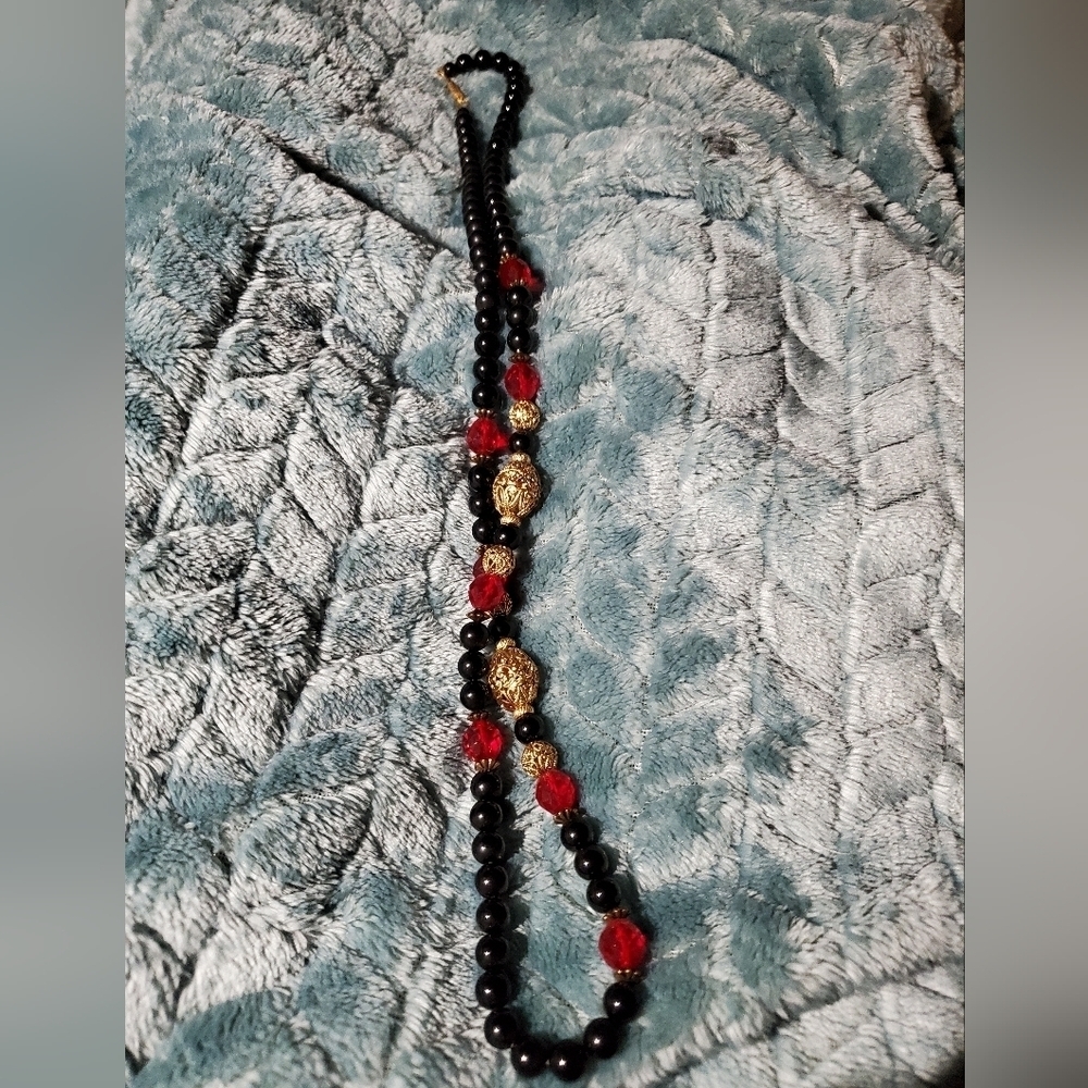Costume Jewlery Necklace